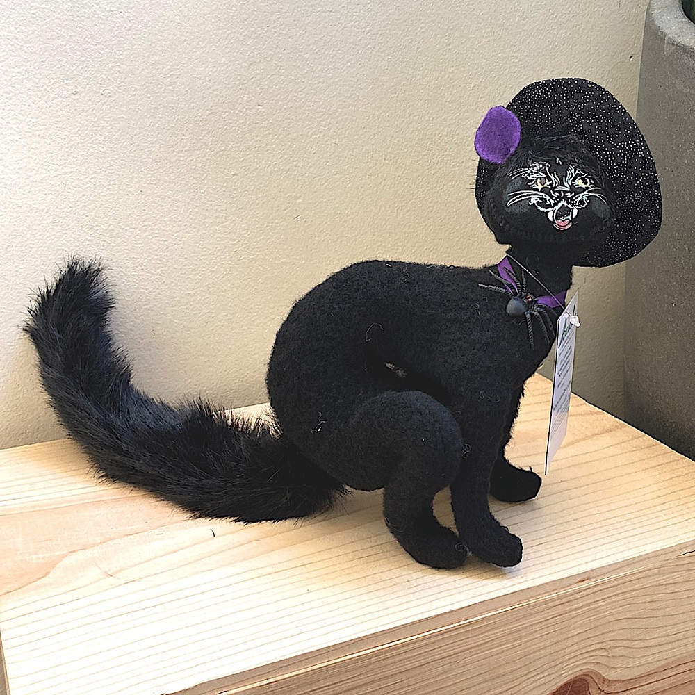 Annalee 8” Hocus Pocus Cat.